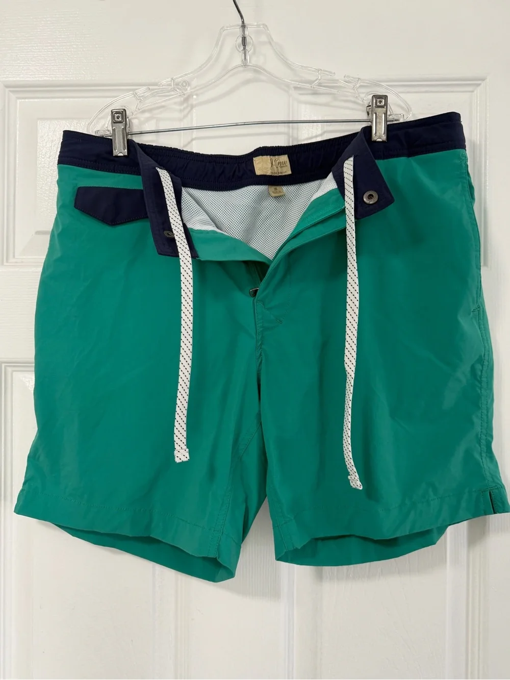 J.Crew Men’s Green Swim Trunks Board Shorts Size 35 Mesh Lined